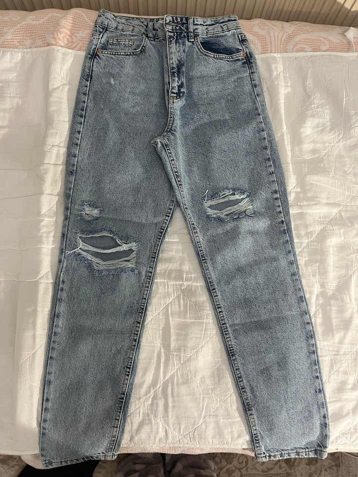 Gri Renk Yırtık Detaylı Kadın Denim Jean - Görsel 2