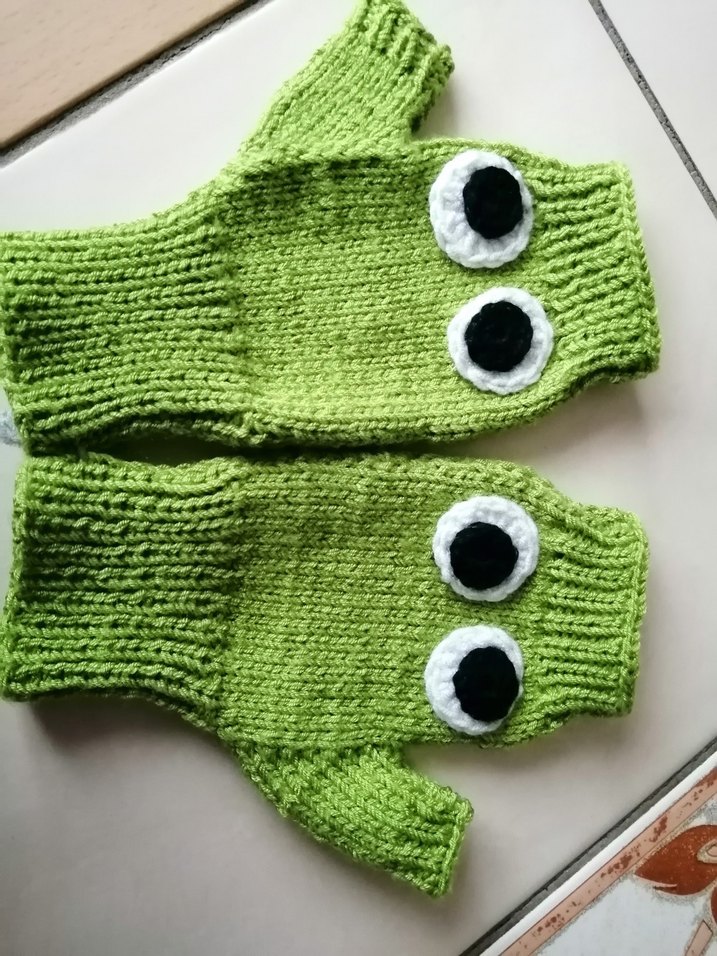 Yeşil Örgü Parmaksız Eldiven - Görsel 2