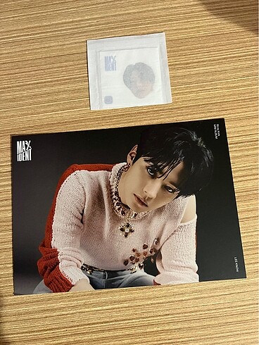 Stray Kids Lee Know poster
