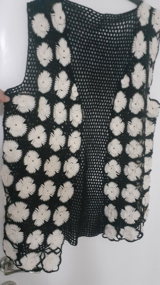 Desenli Düğmeli Bohem Örgü Kadın Yelek - Görsel 4