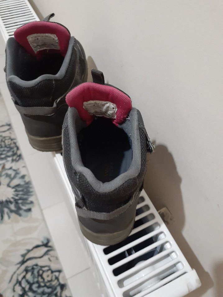 Erkek Çocuk Siyah Baskılı Spor Bot - Görsel 4