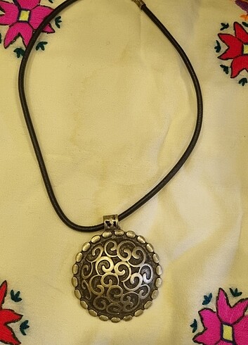 Zamak kolye