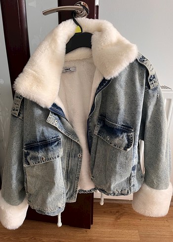 Kadın Beyaz Kürklü Gri Denim Kot Ceket