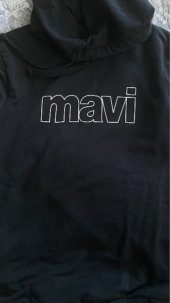 Mavi sweatshirt