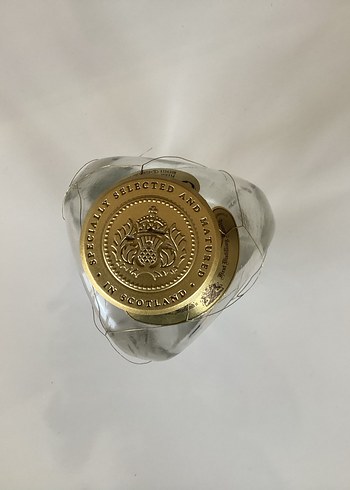 Dimple Golden Selection Viski Şişesi - Görsel 4