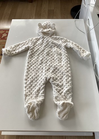 Kapüşonlu Beyaz Örgü Bebek Tulumu - Görsel 5