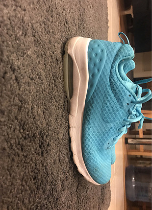 38 Beden Nike spor ayakkabı