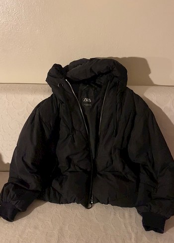 Zara Siyah Kapüşonlu oversize Kadın Kışlık Mont