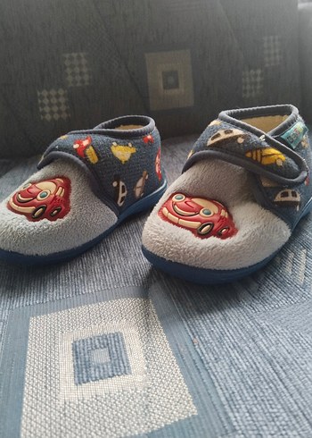 Erkek Çocuk ev ayakkabısı - Görsel 2