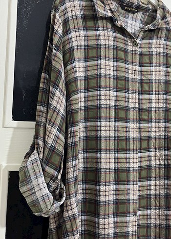 Uzun Kesim Gri Ekose Kadın Gömlek - Görsel 3