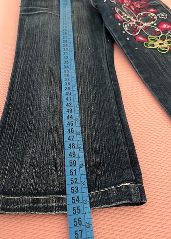 Kızlar için Pullu Nakışlı Koyu Pembe Denim Pantolon - Görsel 3