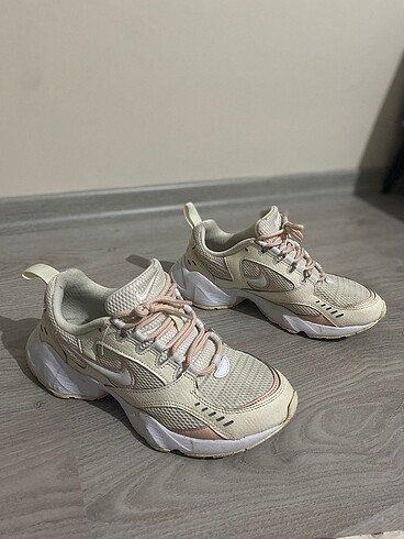 Nike ayakkabı