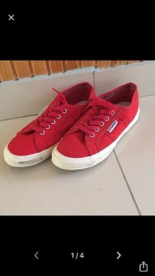 Superga kırmızı spor ayakkabı