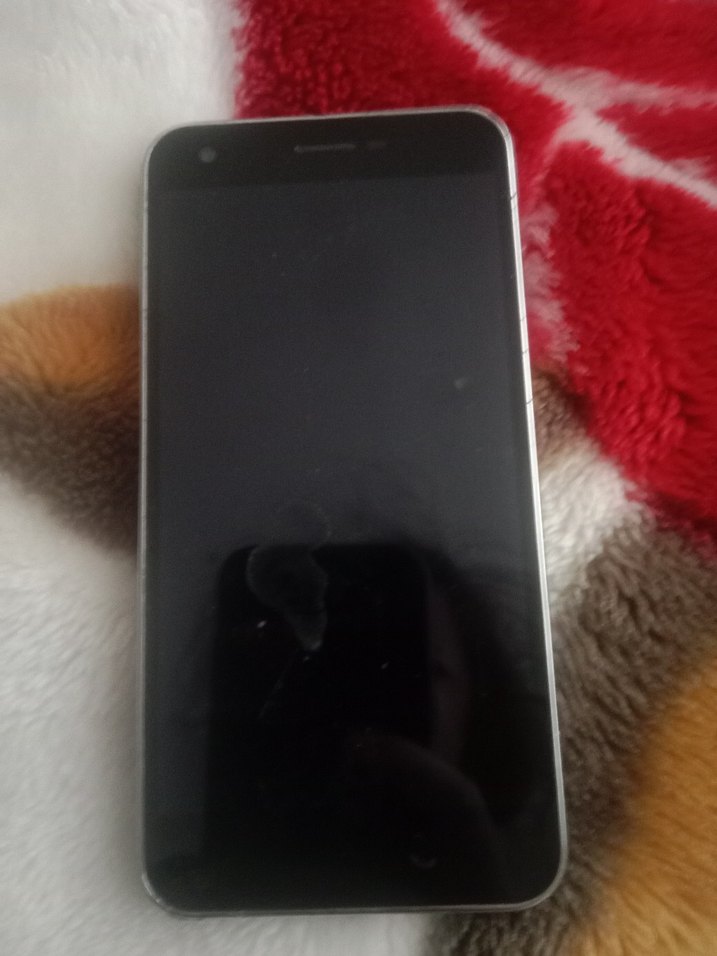 Gri Vodafone 4G Android Telefon - Görsel 2