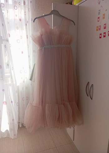 Pembe Uzun Volanlı Straplez Kadın Elbise - Görsel 2