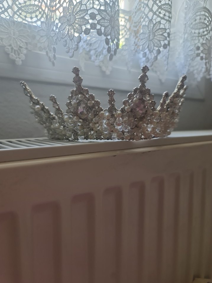 İnci ve Taşlı Beyaz Gelin Tacı - Görsel 2