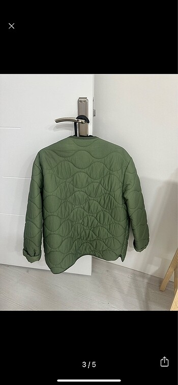 m Beden H&M kadin/çocuk ceket. Oversize H&M kapitone mont