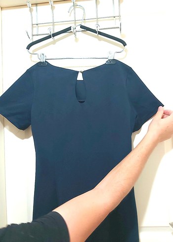 Kemer Detaylı Kısa Kollu Lacivert Kalem Elbise - Görsel 6