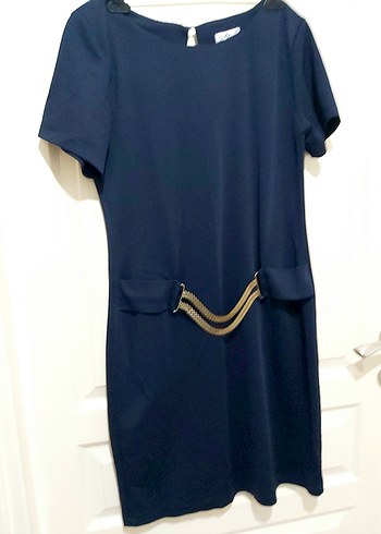 Kemer Detaylı Kısa Kollu Lacivert Kalem Elbise - Görsel 7