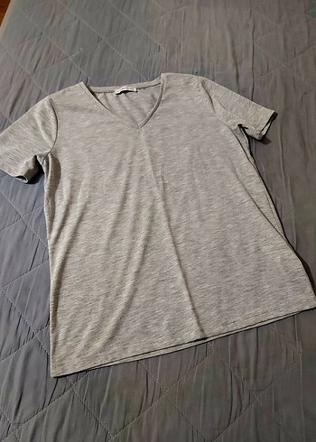 Gri V Yaka Keten Kadın Tişört - Görsel 7