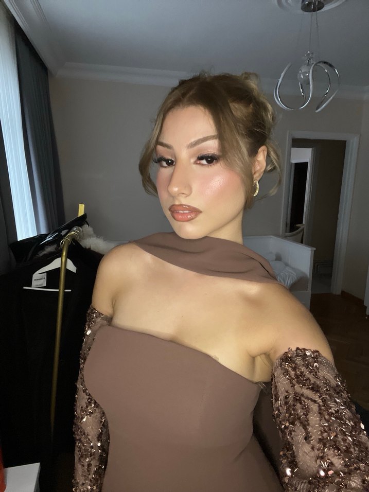 Uzun Kol Drapeli Kahverengi Straplez Elbise - Görsel 3