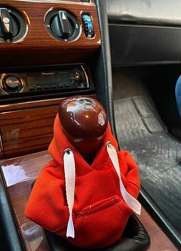 Kırmızı vites hoodie araç vites kiyafeti