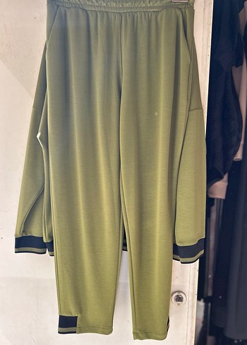 Yeşil Rahat Kesim Kadın Eşofman Takımı - Görsel 3