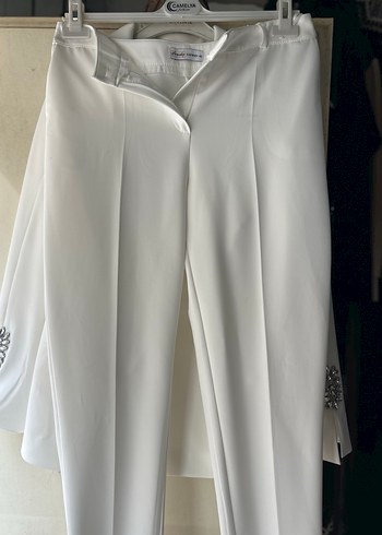 Beyaz şık taşlı Blazer takım - Görsel 2