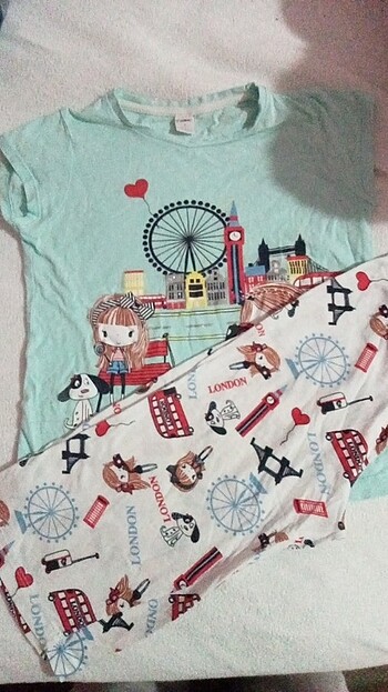 Kız çocuk mavi beyaz pijama takımı 