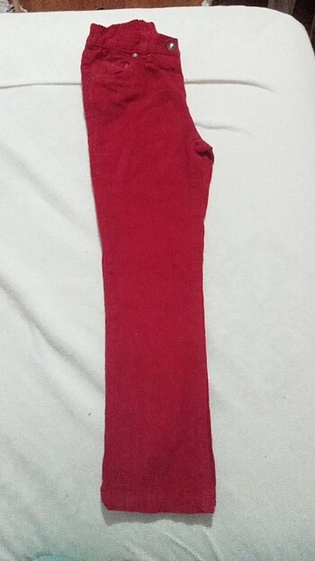 Kırmızı kalın kumaş,beli lastikli kız çocuk pantolon 
