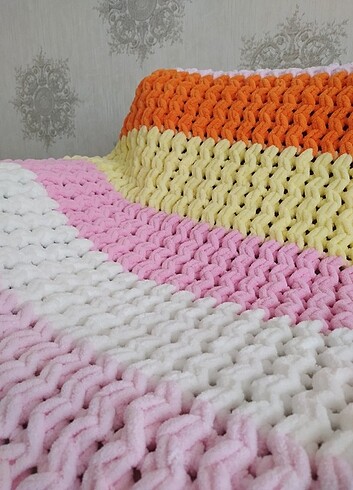 Puffy bebek battaniyesi.