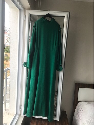 44 Beden yeşil Renk Yeşil astarlı setrems elbise