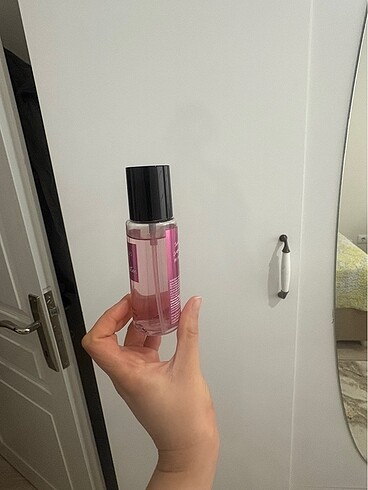 Beden Victoria's Secret pure seduction vücut spreyi