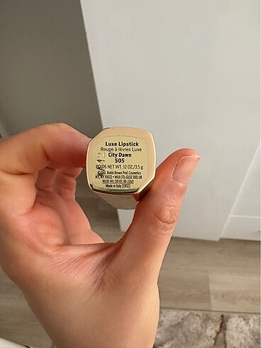 Beden Bobbi Brown Luxe Lipstick
