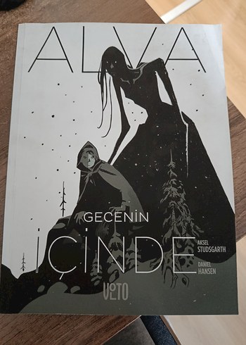 Alva Gecenin İçinde Çizgi Roman