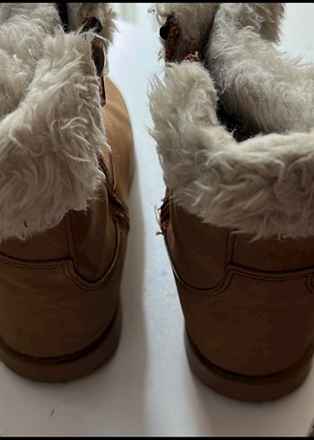 Kızlar için kahveSüet Kürklü Bot - Görsel 3