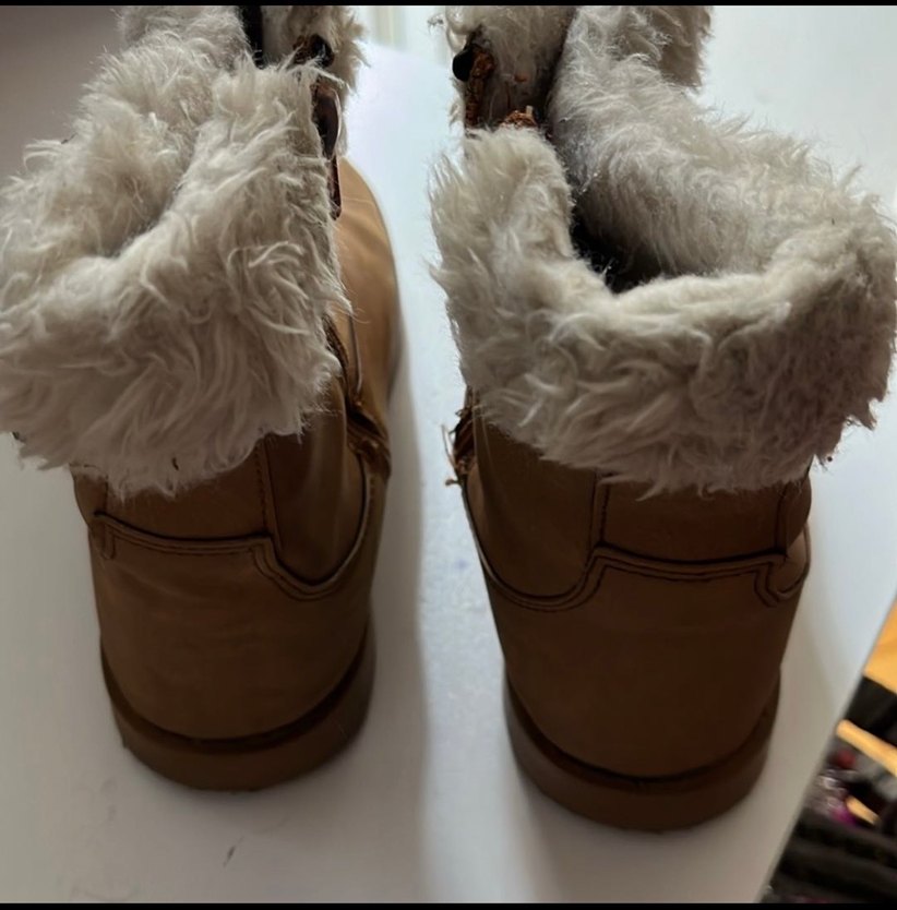 Kızlar için kahveSüet Kürklü Bot - Görsel 3