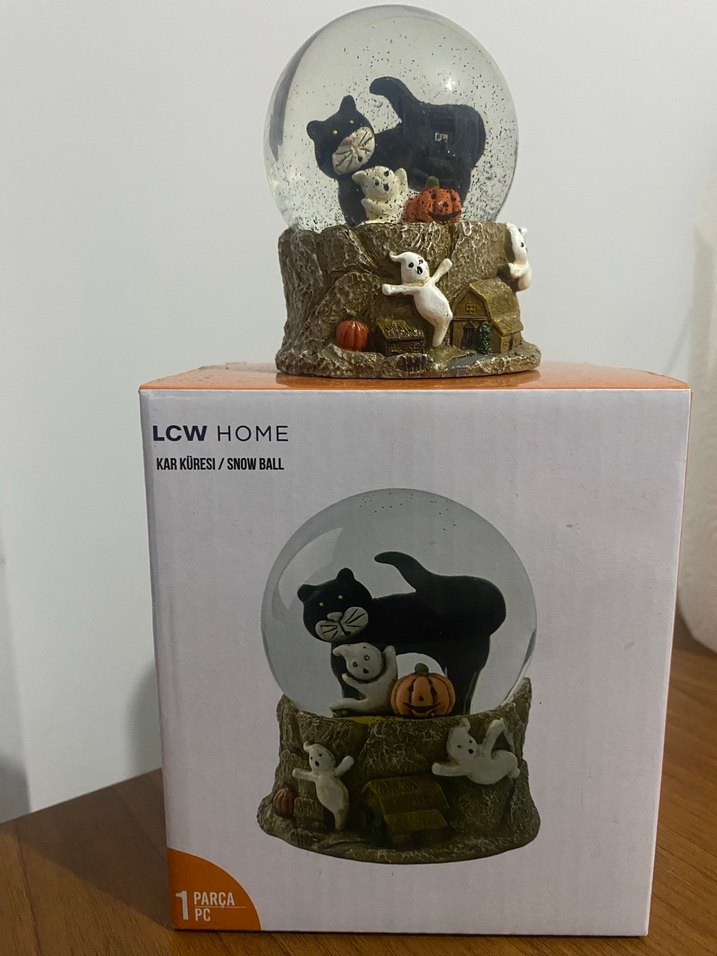 Kara Kedi ve Kabak Temalı Kar Küresi - Görsel 2