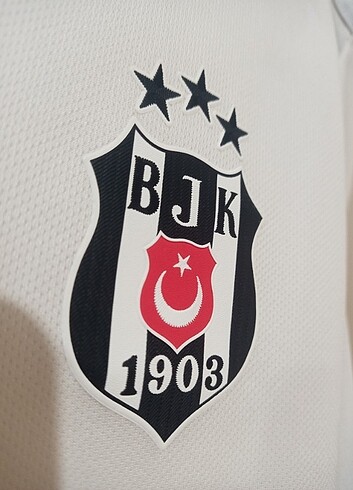 xl Beden İmzalı Beşiktaş forması 