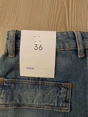 36 Beden bershka denim şort