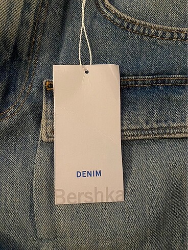36 Beden mavi Renk bershka denim şort