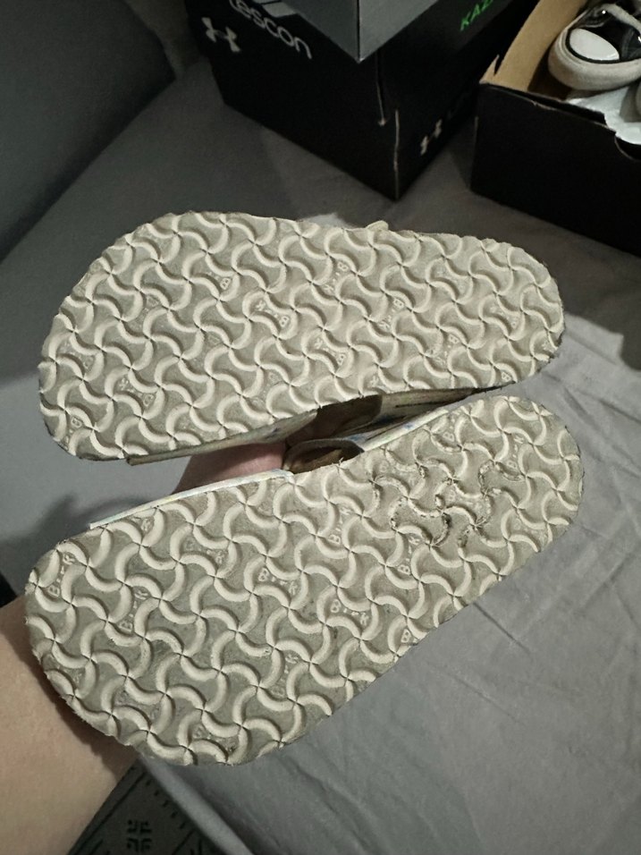 Çiçek Desenli Tokalı Kız Sandalet - Görsel 5