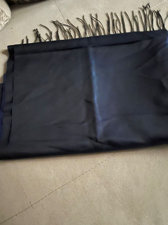 Kadınlar için Koyu Mavi İpek Dokulu Şal - Görsel 2