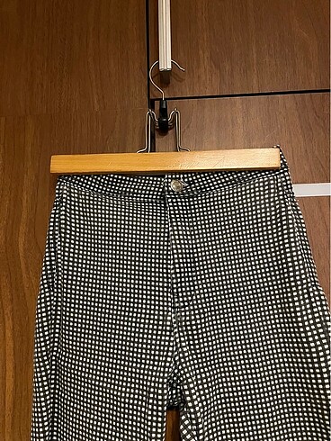 s Beden Bershka çizgili pantolon ekose