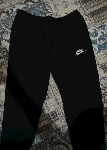 Nike m