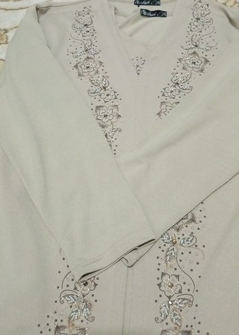 İnci İşlemeli Beyaz Uzun Kadın Hırka - Görsel 4