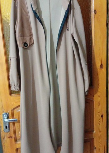 Bej Düğmeli Kadın Uzun Kaban - Görsel 2