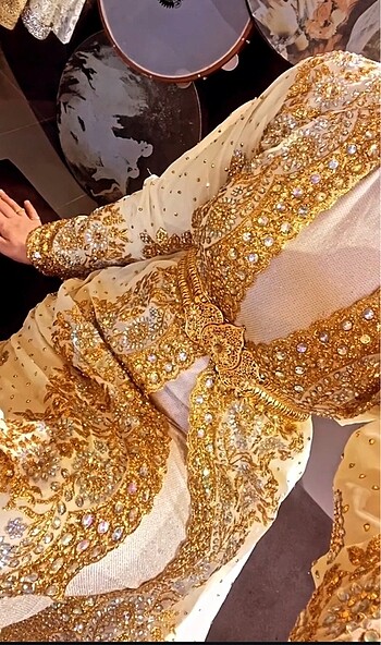 Yöresel kıyafet kaftan kına elbisesi gece elbisesi