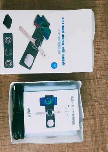 ıpone 3'ü Bir Arada Kablosuz Şarj Aleti Siyah - Görsel 4