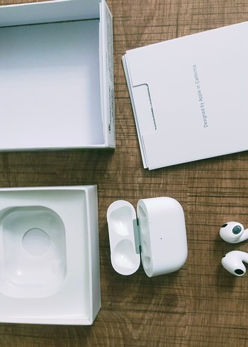 Beyaz Kablosuz Kulaklıklar - Görsel 4